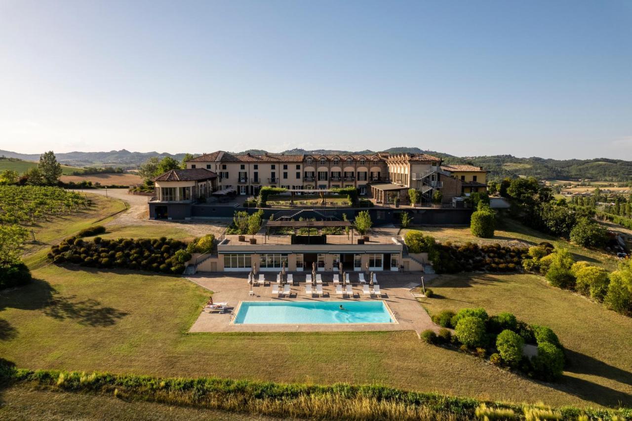 Spinerola Hotel in Cascina&Restaurant UvaSpina Moncalvo Esterno foto