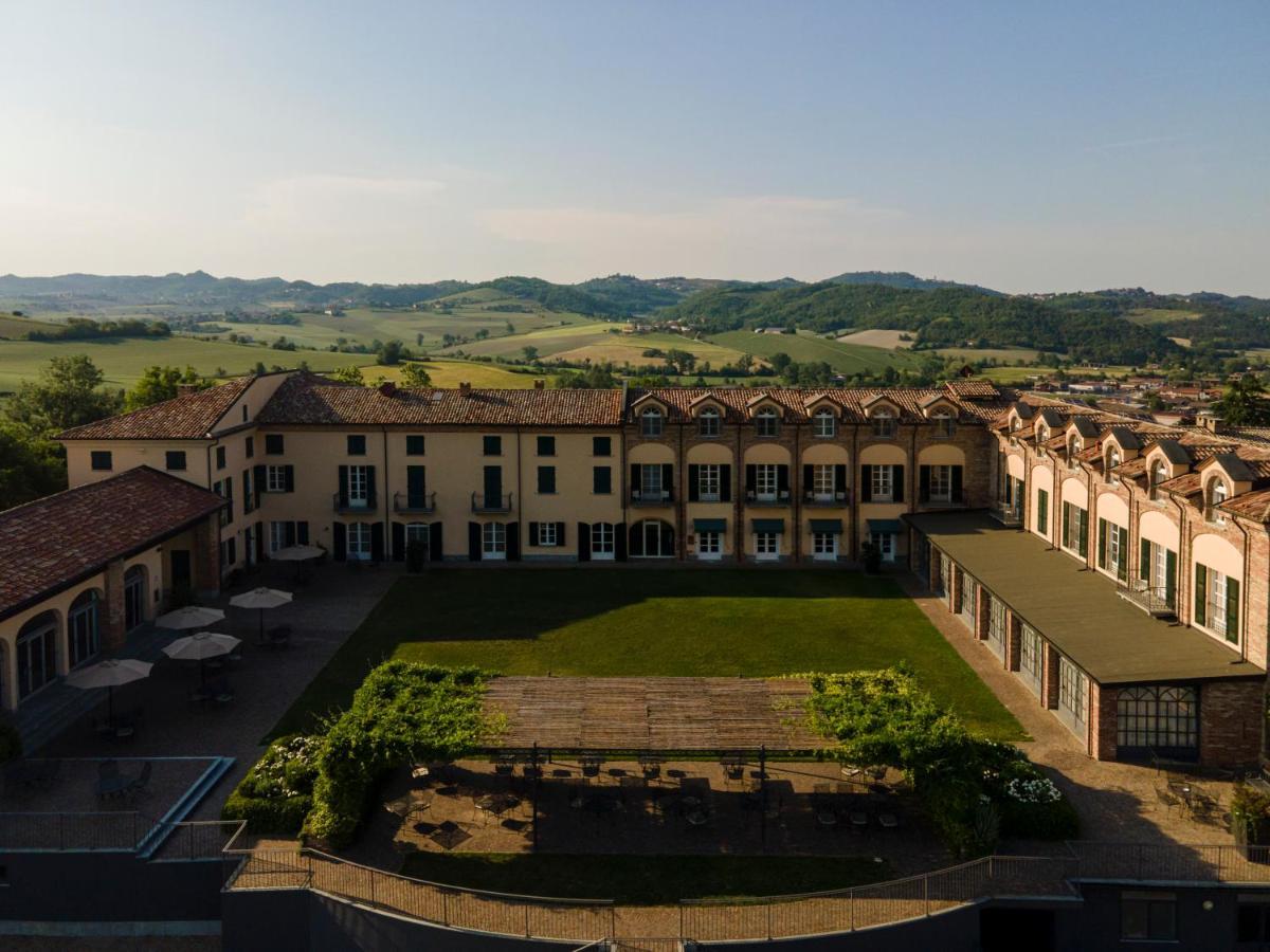 Spinerola Hotel in Cascina&Restaurant UvaSpina Moncalvo Esterno foto